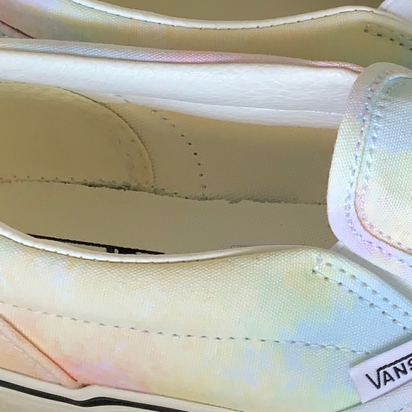 Vans Classic Slip-On Size 7 Youth= Women's size 8.5 - Picture 6 of 15